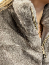 Load image into Gallery viewer, Loxy Faux Mink Fur Gilet - Taupe
