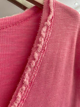 Load image into Gallery viewer, Washed V Neck T-Shirt Pink
