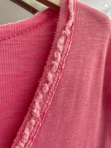Washed V Neck T-Shirt Pink