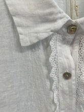 Load image into Gallery viewer, Sara Short Sleeve Linen Collared Shirt White
