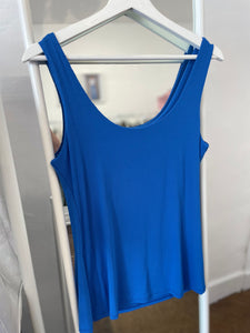 Double Layer Scoop Vest Cobalt