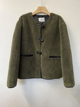 Load image into Gallery viewer, Livia Shearling Jacket Khaki
