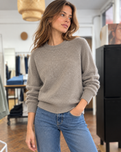 Load image into Gallery viewer, Alpaca Blend Long Sleeve Mocha
