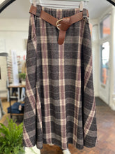 Load image into Gallery viewer, Checked Jersey Skirt Grey/Wine
