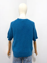 Load image into Gallery viewer, Maris Scalloped Edge Short Sleeve Jumper Peacock
