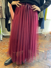 Load image into Gallery viewer, Tulle Skirt Burgundy
