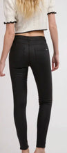 Load image into Gallery viewer, Coated Skinny Jeans Black
