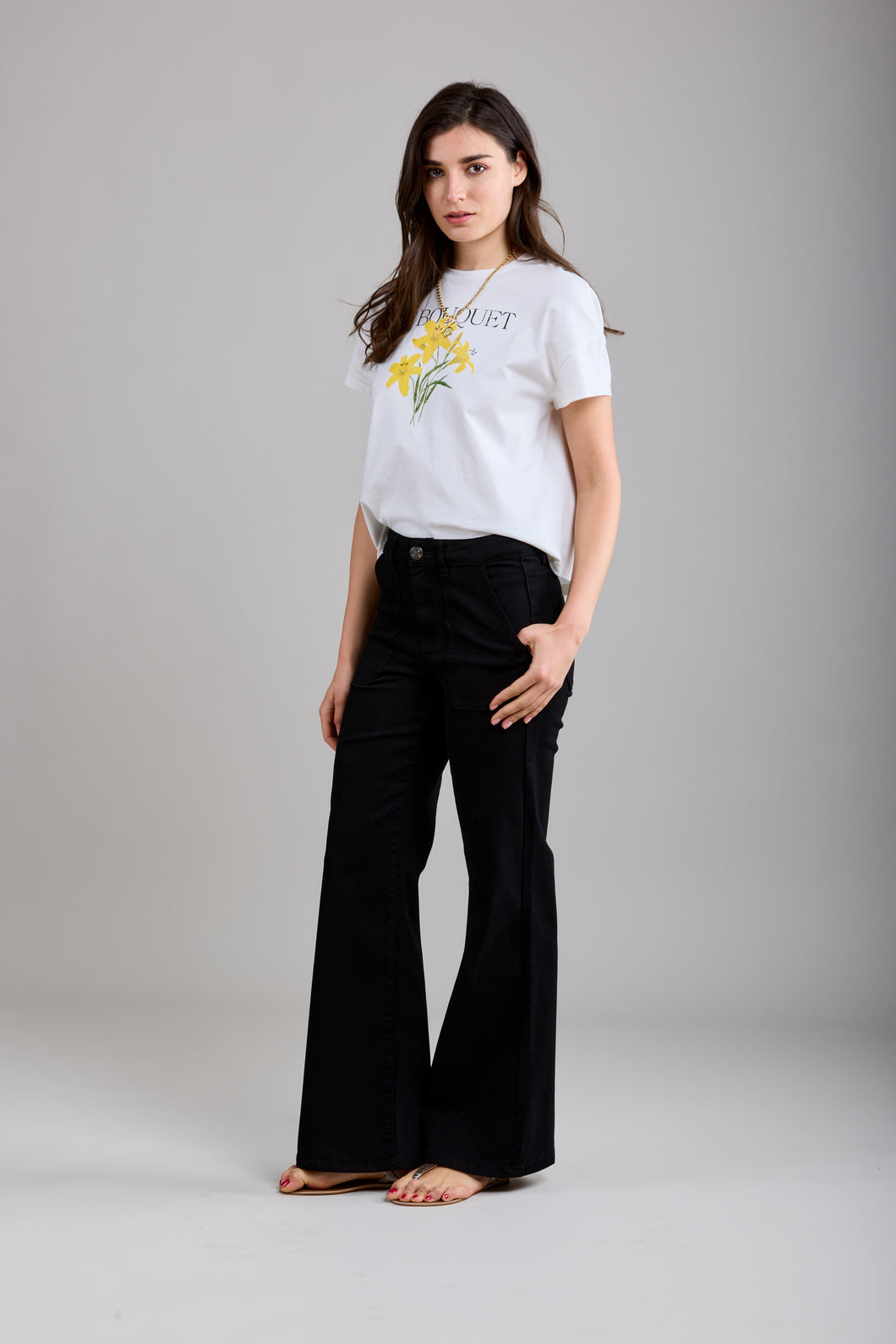 Gloria Patch Pocket Stretch Wide Leg Black Jeans