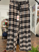 Load image into Gallery viewer, Brushed Check Trouser Black/Brown
