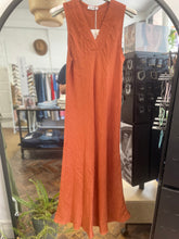 Load image into Gallery viewer, Nola Bias Cut Pure Linen V Dress Rust
