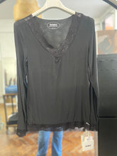 Load image into Gallery viewer, Lace Trim V Neck Modal/Cashmere Base Layer Black
