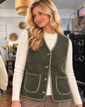 Load image into Gallery viewer, Ember Fleece Gilet Khaki
