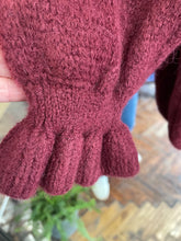Load image into Gallery viewer, Alpaca Frill Cuff Cardigan Wine
