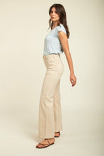 Load image into Gallery viewer, Gloria Patch Pocket Stretch Wide Leg Jeans Ivory
