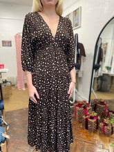 Load image into Gallery viewer, Aria Leopard Printed Dress Chocolate
