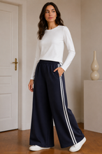 Load image into Gallery viewer, Dash Side Stripe Jogger Navy
