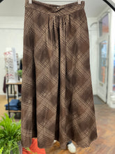 Load image into Gallery viewer, Checked Corduroy Skirt Brown

