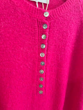 Load image into Gallery viewer, Soft Button Collar Jumper Fuschia
