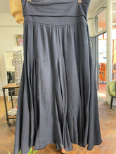 Load image into Gallery viewer, Anais Midi Skirt Navy
