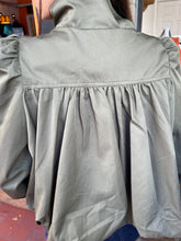 Load image into Gallery viewer, Balloon Jacket Khaki

