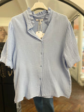 Load image into Gallery viewer, Marianne Cheesecloth Short Sleeve Cornflower
