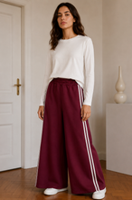 Load image into Gallery viewer, Dash Side Stripe Jogger Bordeaux
