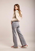 Load image into Gallery viewer, Gloria Patch Pocket Stretch Wide Leg Denim Grey
