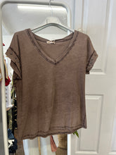 Load image into Gallery viewer, V Neck Star Stud T-Shirt Chocolate
