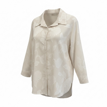 Load image into Gallery viewer, Leaf Appliqué Blouse Stone
