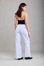 Load image into Gallery viewer, Gloria Patch Pocket Stretch Wide Leg Denim White
