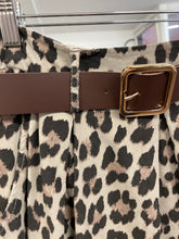 Load image into Gallery viewer, Leopard Corduroy Skirt Beige
