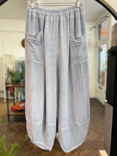 Load image into Gallery viewer, Teabag Tapered Leg Trouser Pale Blue
