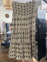 Load image into Gallery viewer, Aliza Skirt/Dress - Moss/Cream

