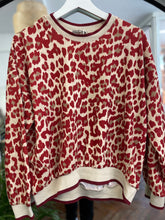 Load image into Gallery viewer, Bolt Leopard Sweat Red/Camel Leopard
