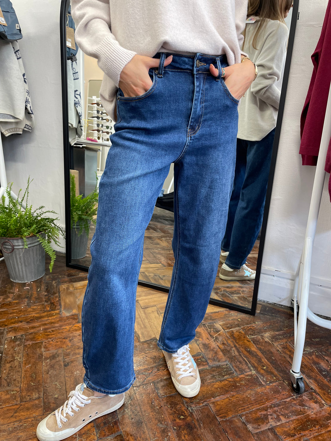 Brisa Barrel Leg Denim