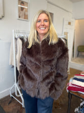 Load image into Gallery viewer, Collared Two Pocket Faux Fur Chocolate
