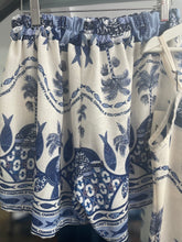 Load image into Gallery viewer, Palm &amp; Fish Cami/Shorts Co-ord
