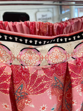 Load image into Gallery viewer, Sara Printed Skirt Pale Pink
