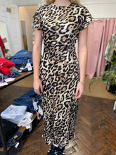 Load image into Gallery viewer, Karina Twist Side Knot Dress Leopard
