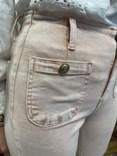 Load image into Gallery viewer, Amy Front Pocket Acid Wash Peach
