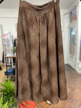 Load image into Gallery viewer, Checked Corduroy Skirt Brown/Tan
