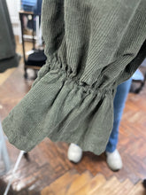 Load image into Gallery viewer, Octavia Corduroy Shirt Khaki

