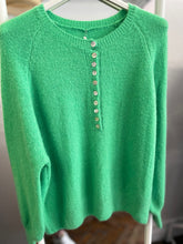 Load image into Gallery viewer, Soft Button Collar Jumper Green
