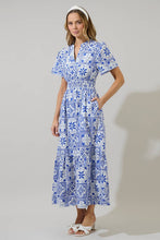 Load image into Gallery viewer, Arbor Floral Belraj Poplin Maxi Dress White/Blue
