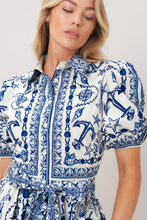 Load image into Gallery viewer, Genevieve Printed Woven Mini Dress
