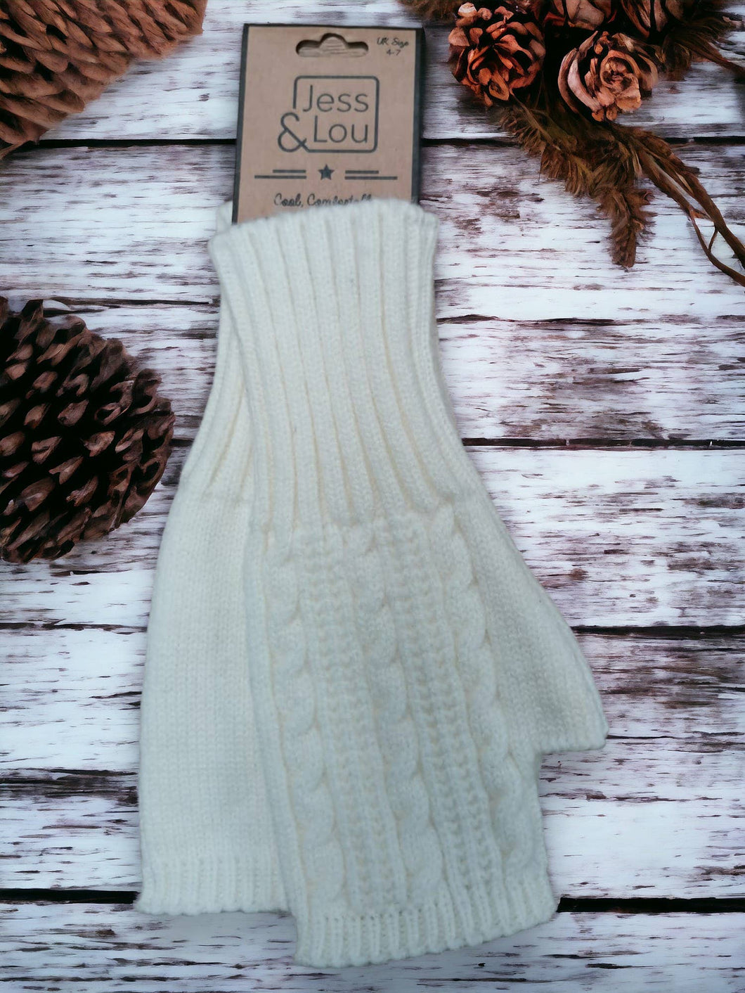 Cream Cosy Cable Knit Fingerless Gloves