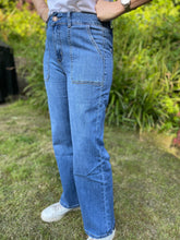 Load image into Gallery viewer, Gloria Patch Pocket Stretch Wide Leg Denim 70s Blue
