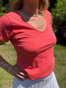 Annika Tipping V Neck T-Shirt - Coral