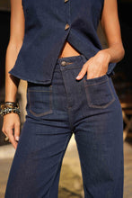 Load image into Gallery viewer, Gaspard Wide Leg Jeans Indigo
