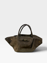 Load image into Gallery viewer, Sienna Suede Bag Chocolate
